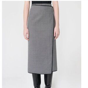 NWT Escada Houndstooth Skirt Size 40